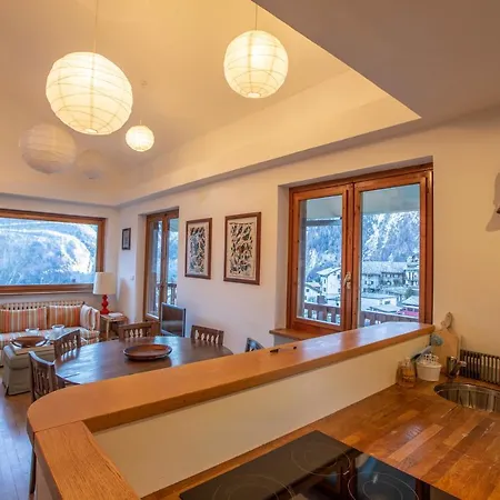 Altido Charming 2 Level Family Flat In Verrand